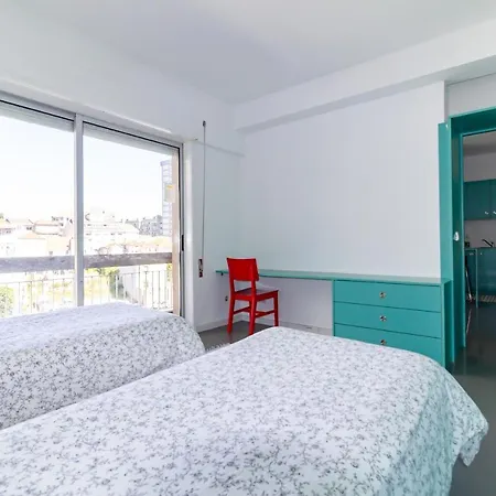 Apartment Downtown 3t With Balcony